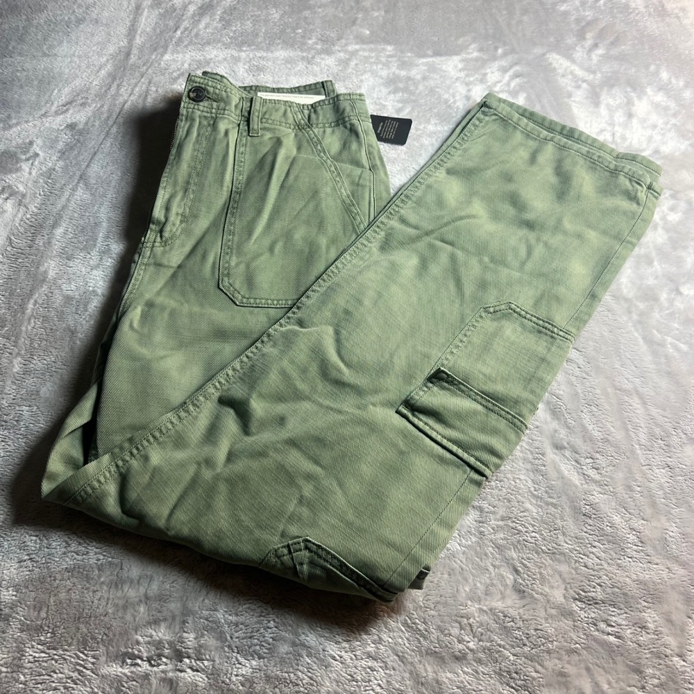 NWT a.n.a Women's 10 Cargo Pants Oil Green Highest Rise Vintage Straight Tencel